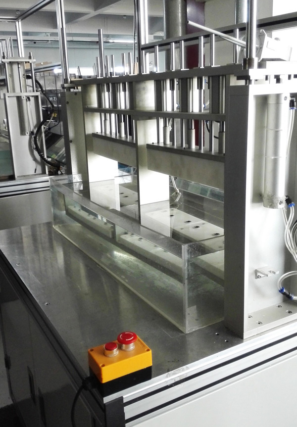 Filter water detection equipment